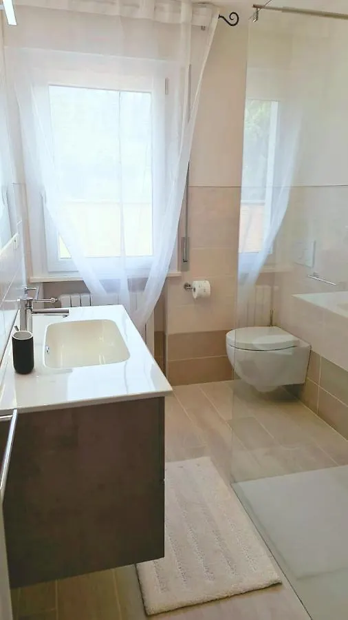 Apartment Appartamento Magic In Residence Favola Bella Bardolino Italy